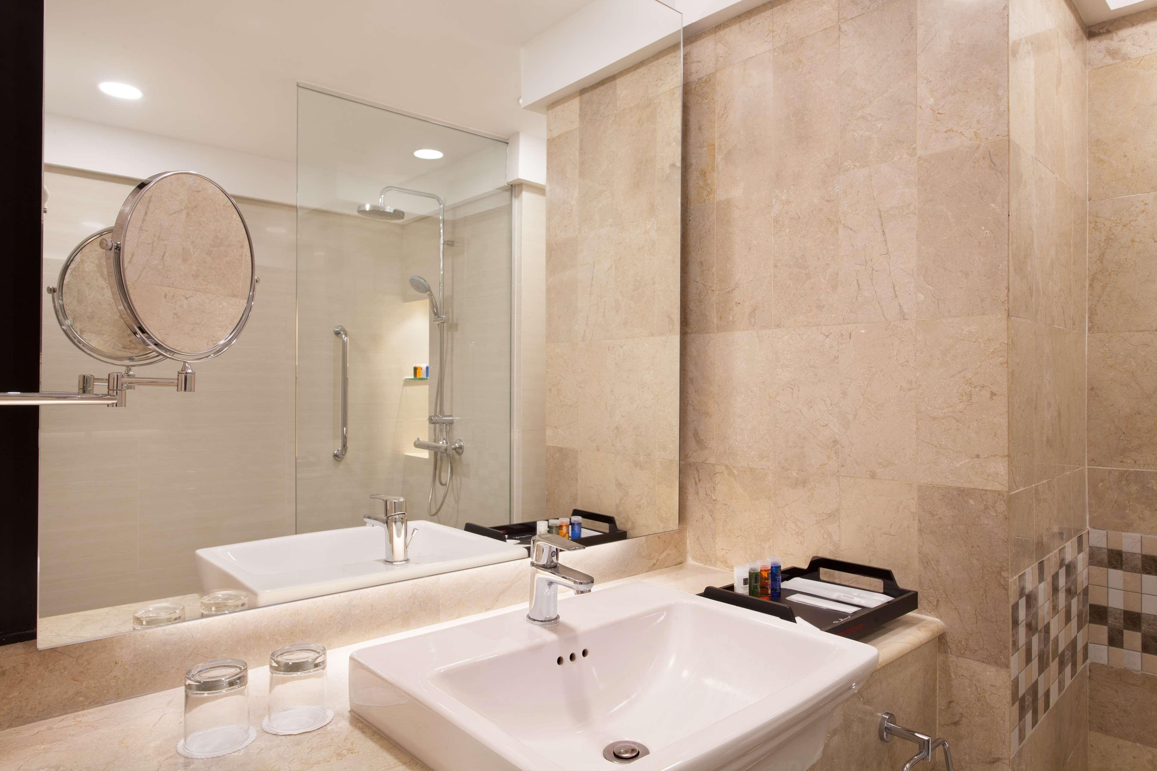Aiho Hotel Medan Room photo