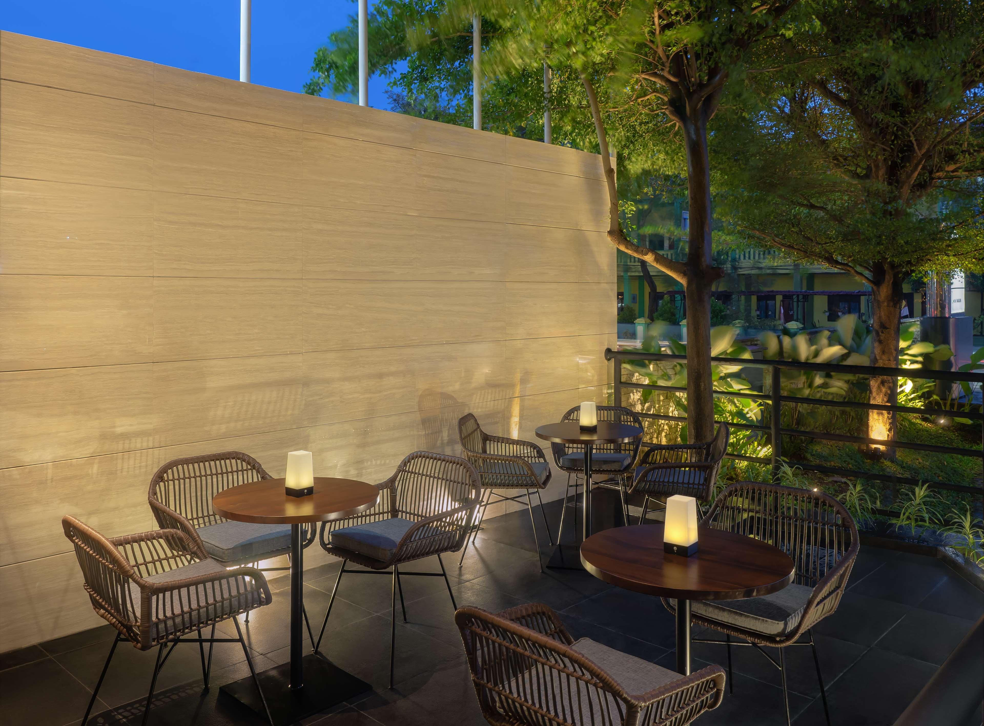 Aiho Hotel Medan Exterior photo