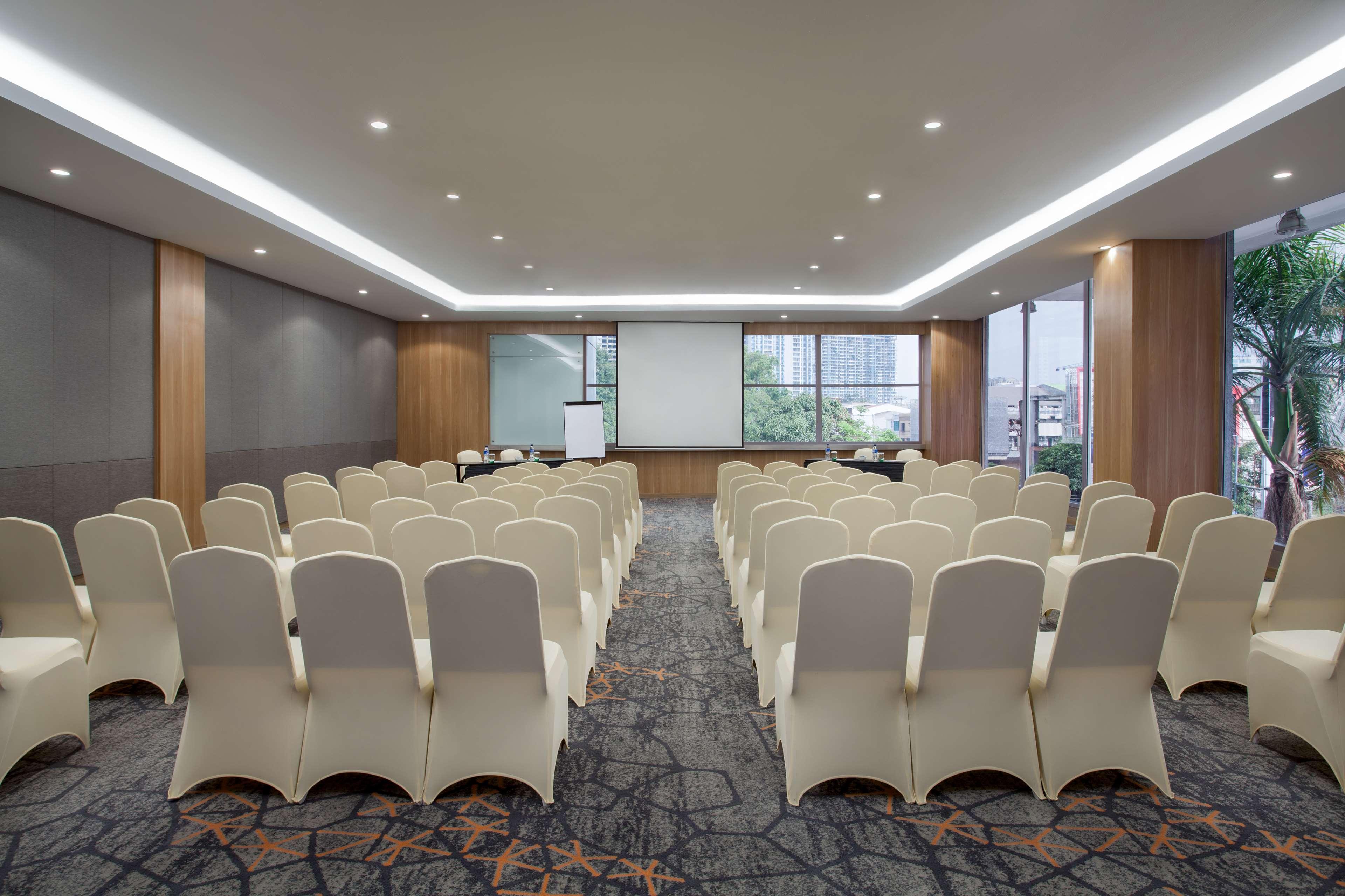 Aiho Hotel Medan Exterior photo